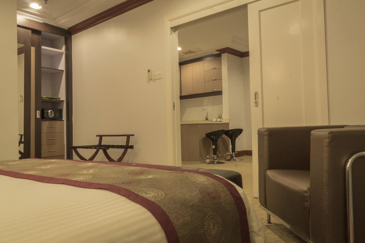 The Regency Scholar'S Inn กัวลาลัมเปอร์ ภายนอก รูปภาพ