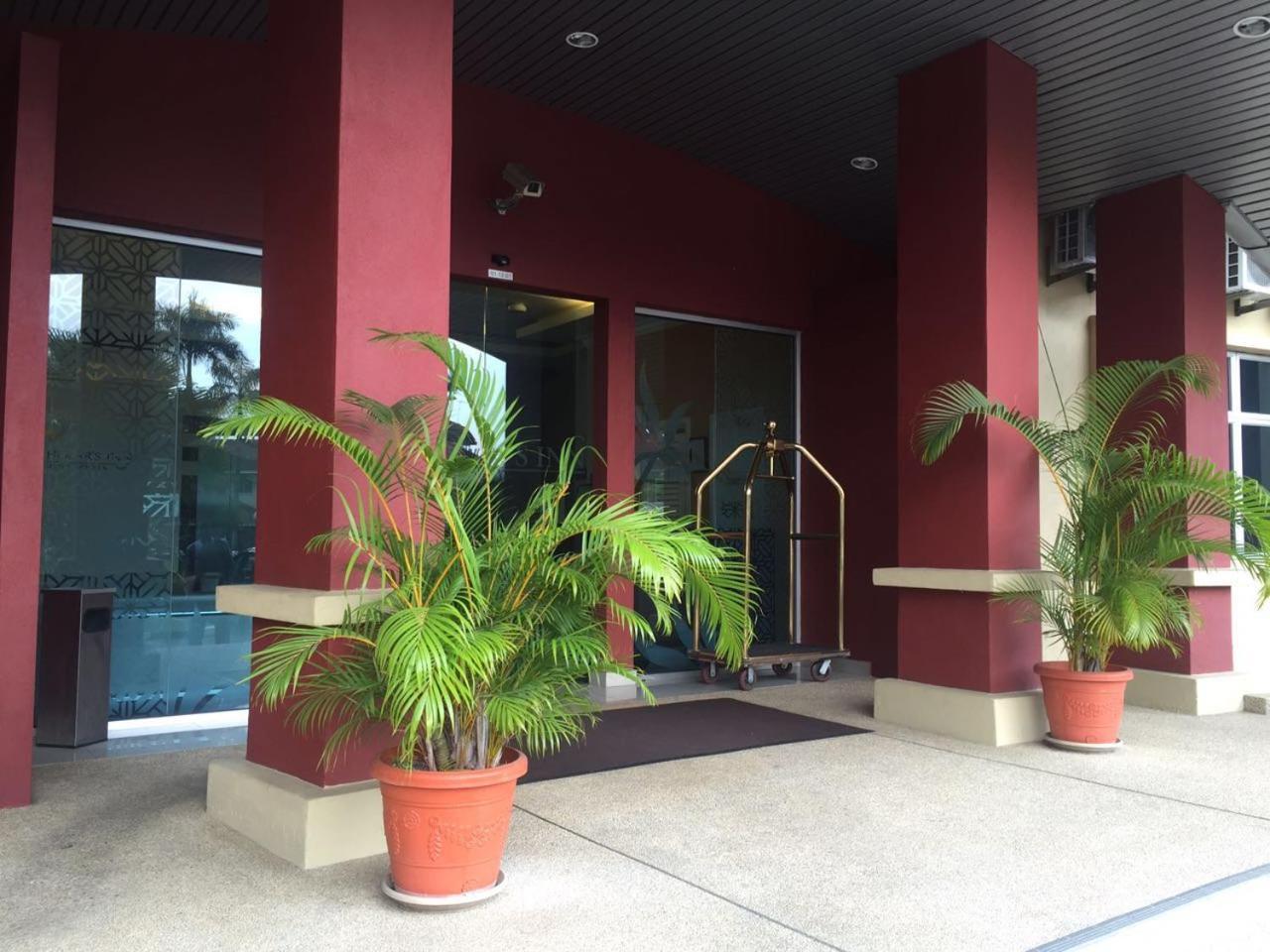 The Regency Scholar'S Inn กัวลาลัมเปอร์ ภายนอก รูปภาพ